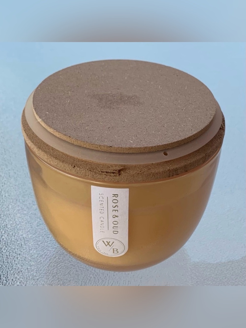 Rose & Oud Western Brook Scented Single Wick Beige Candle - Picture 8 of 9